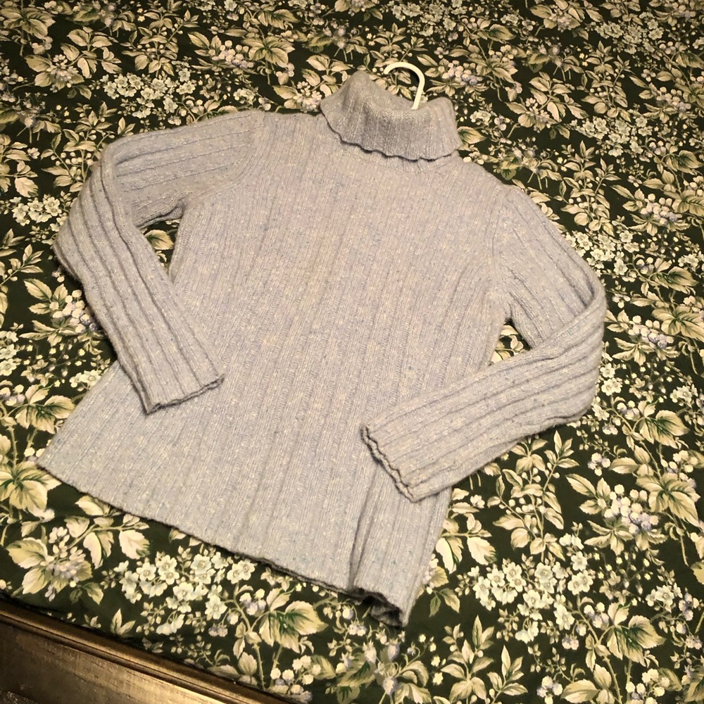 Y2K Ribbed Wool Sweater - Picture 6 of 11